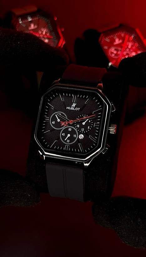 ساعت مردانه هابلوت بند سیلیکونی