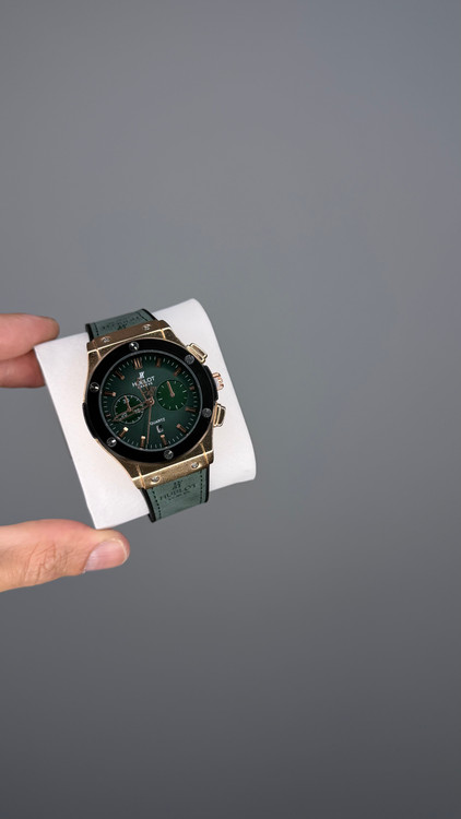 بند سبز قاب مسی با رینگ مشکی