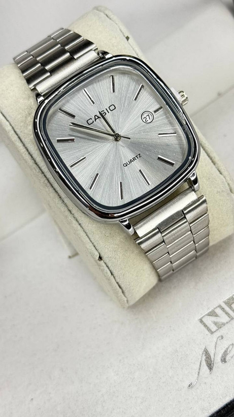 ساعت مچی مردانه کاسیو Casio طرح Old Money | بند و قفل ریلی | صفحه مربع